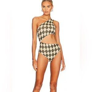 Beach Riot Celine One Piece in Diamond Shine size xl brand new